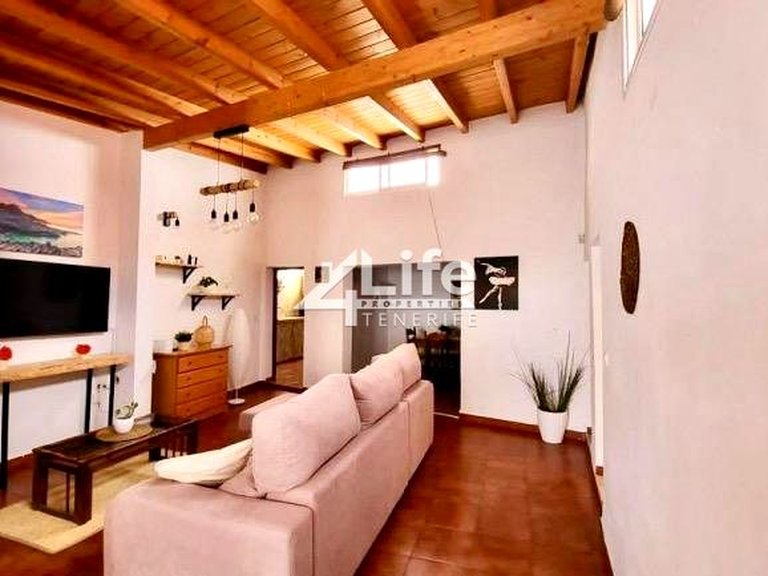 Villa for Sale in El Retamar, Tenerife 1