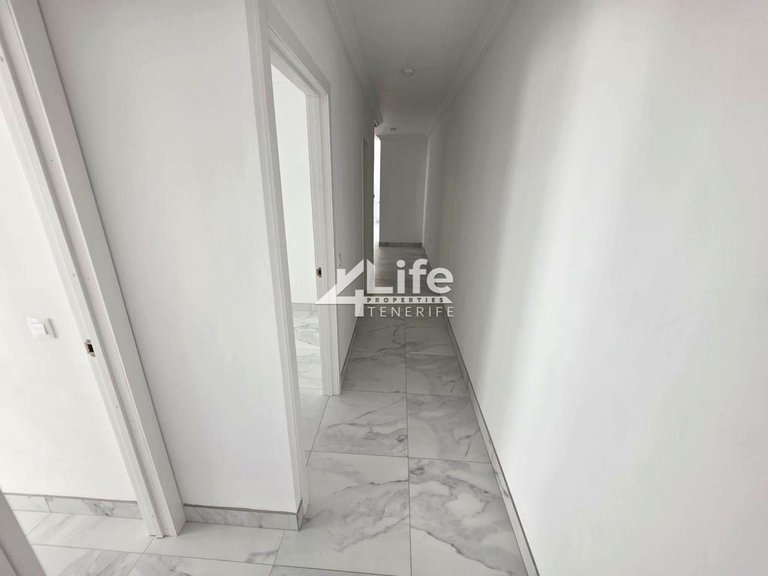 Apartment for Sale in El Monte O Guargacho, Tenerife 5