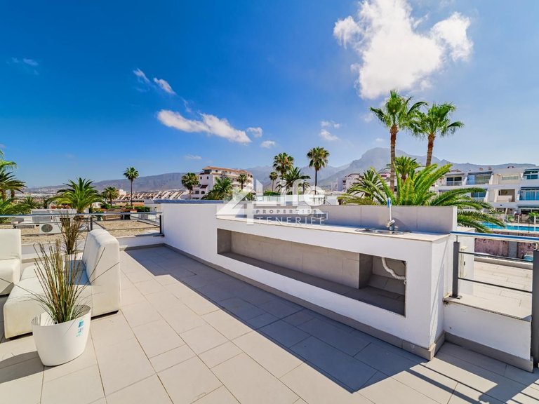 Villa for Sale in Costa Adeje, Adeje 33