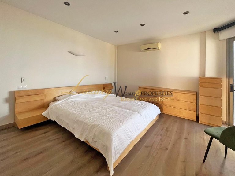 Villa for Sale in Playa De La Arena, Tenerife, España 20