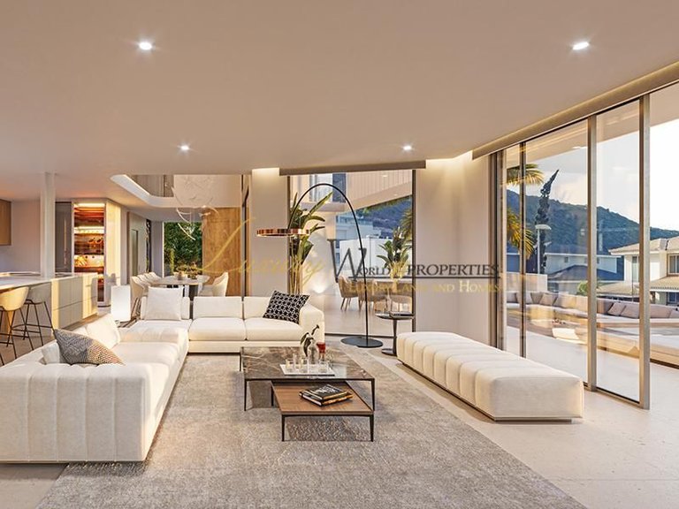 Villa for Sale in Costa Adeje, Tenerife, España 5