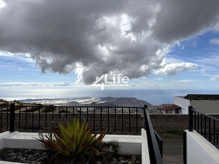 Town House for Sale in La Escalona, Vilaflor De Chasna 5