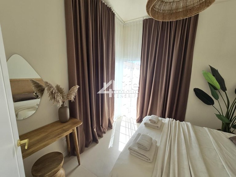 Apartment for Sale in Playa De FaÑabe, Tenerife 12