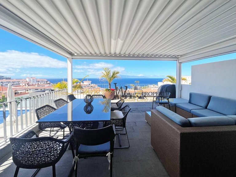 Villa for Sale in Playa De La Arena, Tenerife, España 5