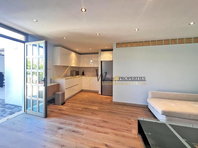 Villa for Sale in Playa De La Arena, Tenerife, España 28