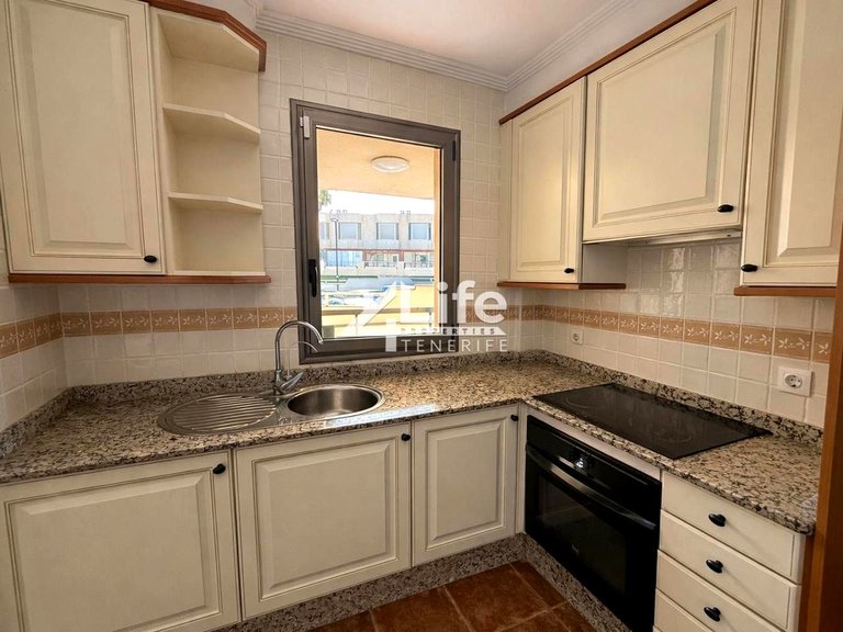 Villa for Sale in Granadilla De Abona, Tenerife 6