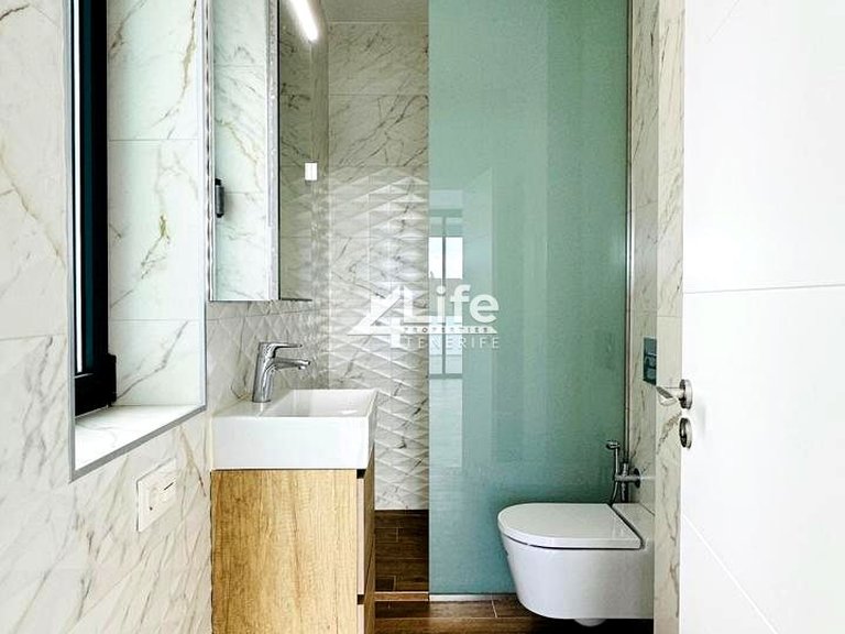 Villa for Sale in Costa Adeje, Adeje 27