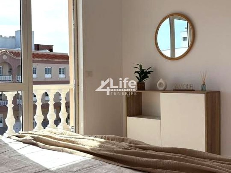 Apartment for Sale in Los Abrigos, Tenerife 10