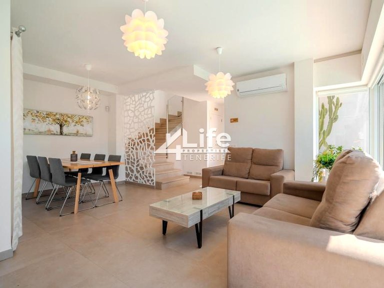 Villa for Sale in Playa Paraiso, Adeje 10