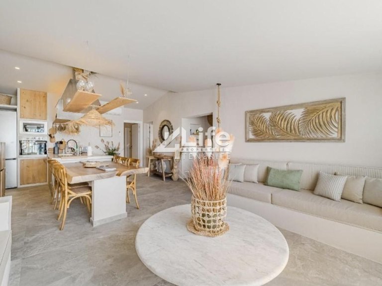 Villa for Sale in Chayofa, Arona 36