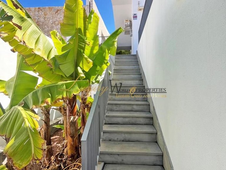 Villa for Sale in Playa De La Arena, Tenerife, España 45