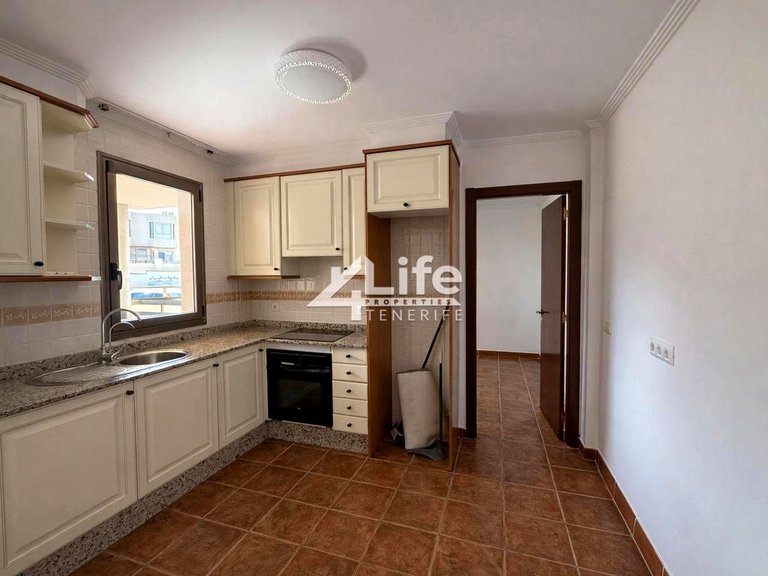 Villa for Sale in Granadilla De Abona, Tenerife 7