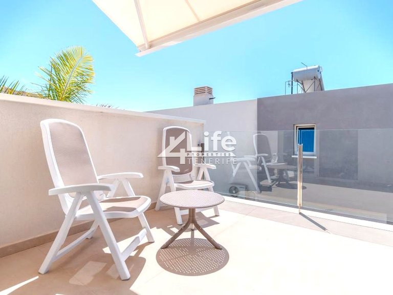 Villa for Sale in Playa Paraiso, Adeje 30