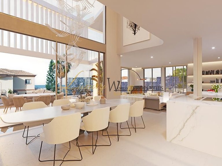 Villa for Sale in Costa Adeje, Tenerife, España 7