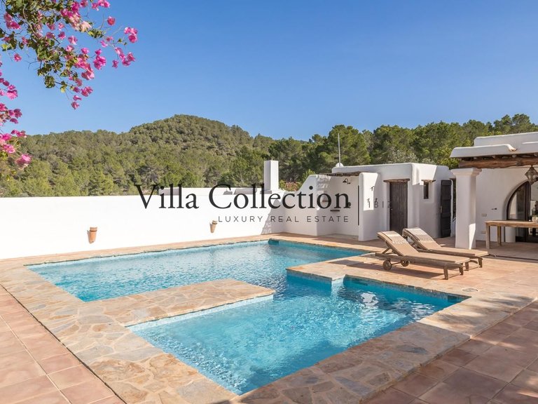 Villa for Sale in Sant Josep De Sa Talaia, Balearic Islands 6
