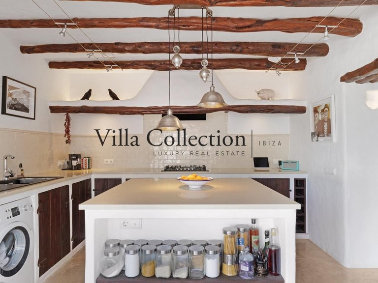 Villa for Sale in Sant Josep De Sa Talaia, Balearic Islands 25