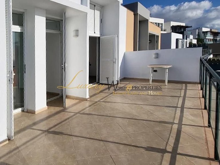 Villa for Sale in Costa Adeje, Tenerife, España 21