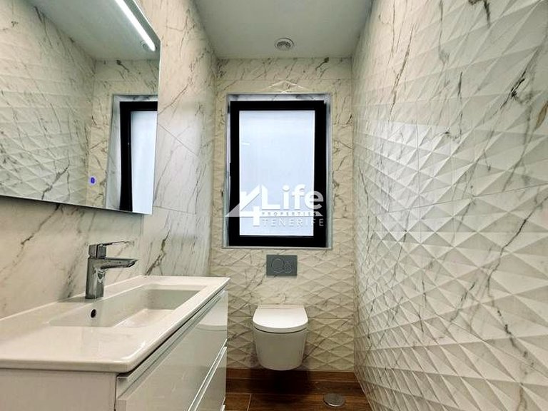 Villa for Sale in Costa Adeje, Adeje 13