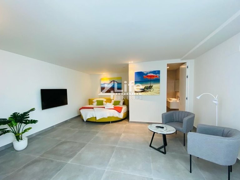 Villa for Sale in Costa Adeje, Adeje 3