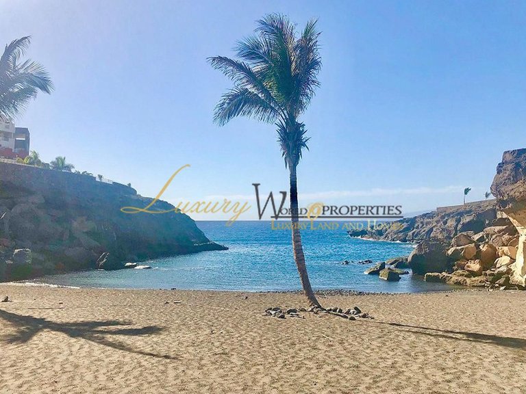 Apartment for Sale in Playa Paraiso, Tenerife, España 18
