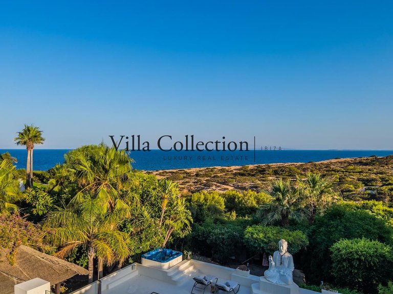 Villa for Sale in Santa Eulalia Del Rio, Balearic Islands 3