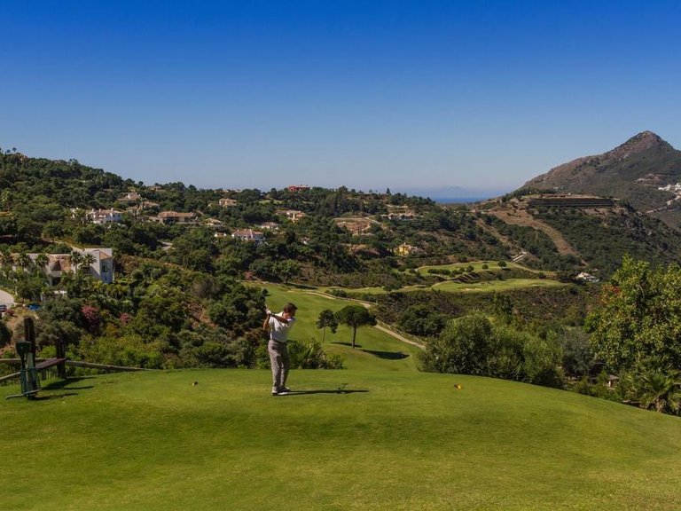 Villa for Sale in La Zagaleta, Malaga 4