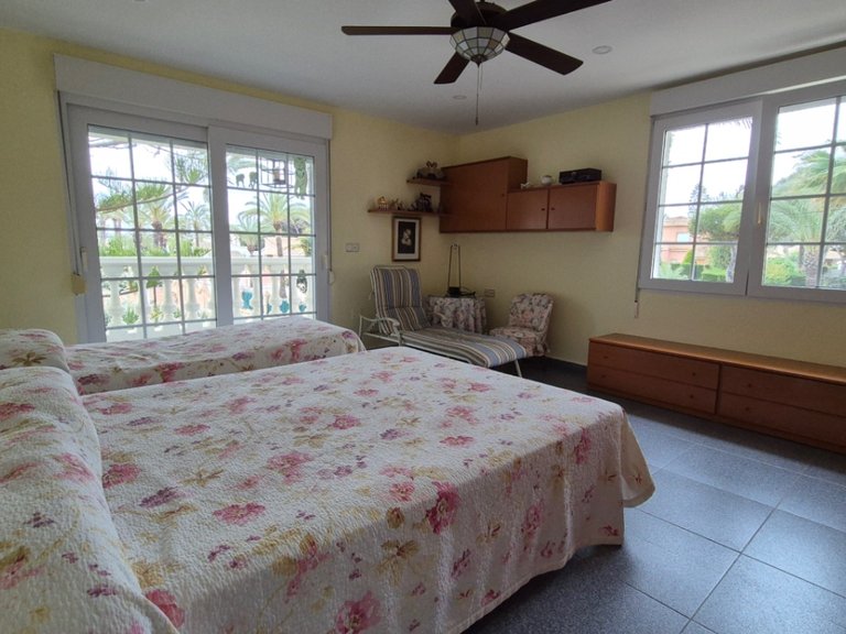 Villa for Sale in Inland Orihuela, Alicante 32