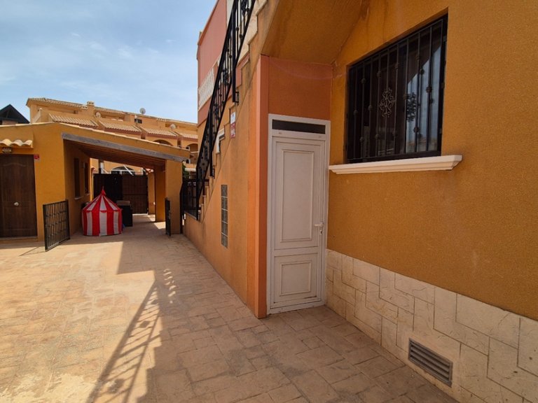 Villa for Sale in Costa Blanca Torrevieja, Alicante 8