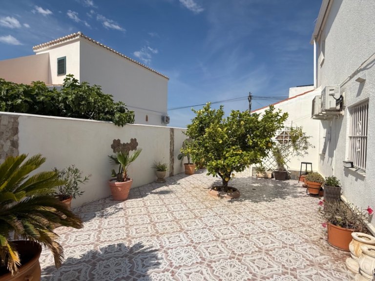 Town House for Sale in Costa Blanca Torrevieja, Alicante 2