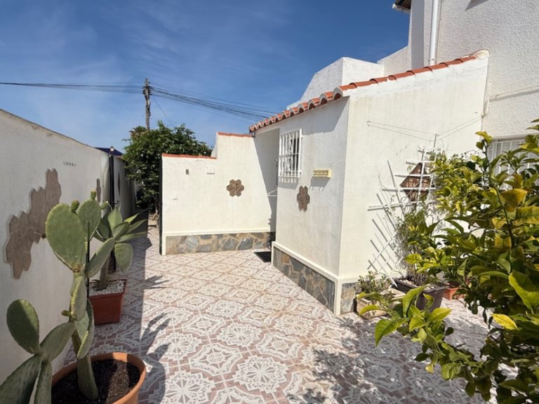 Town House for Sale in Costa Blanca Torrevieja, Alicante 19
