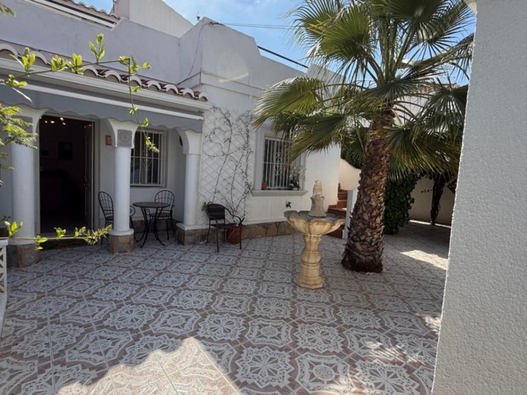Town House for Sale in Costa Blanca Torrevieja, Alicante 25