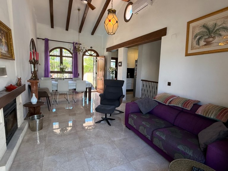 Villa for Sale in Inland Orihuela, Alicante 6
