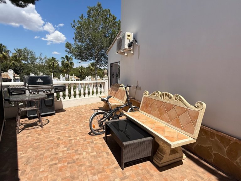 Villa for Sale in Inland Orihuela, Alicante 31