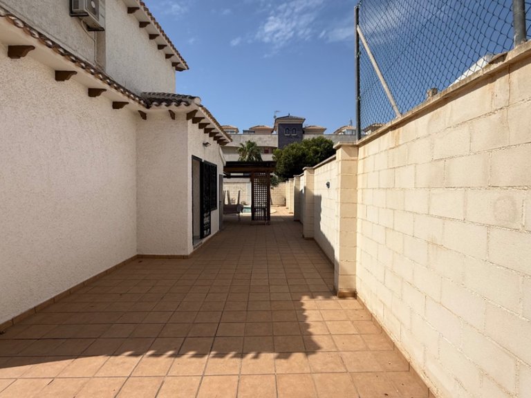 Villa for Sale in Inland Orihuela, Alicante 26
