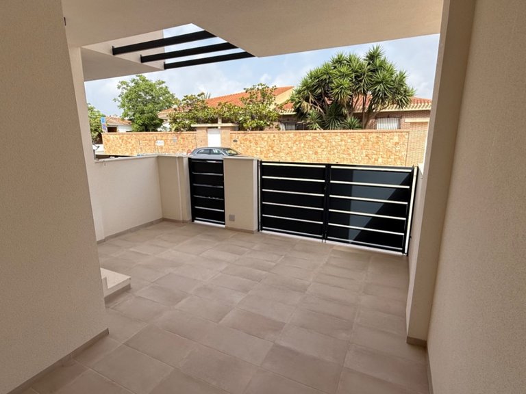 Town House for Sale in Costa Blanca Pilar De La Horadada, Alicante 1