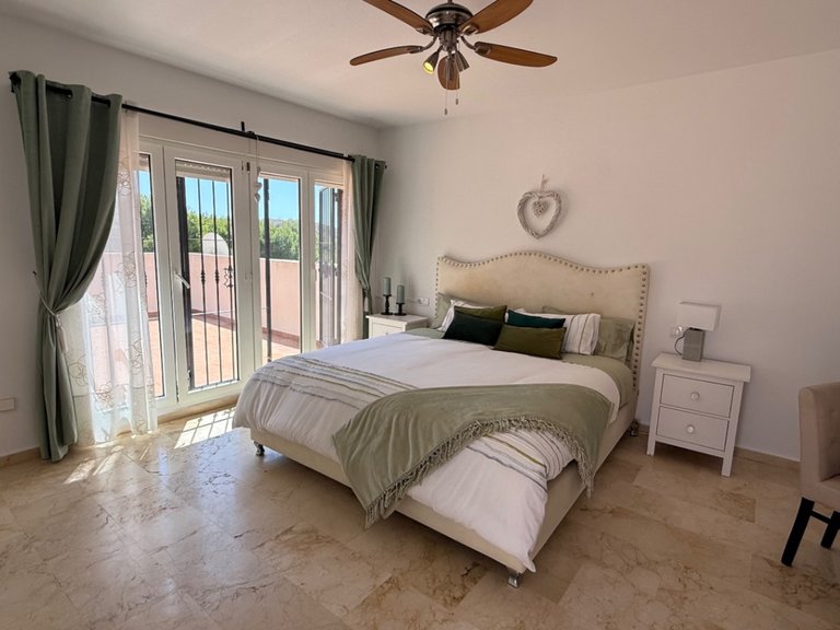 Villa for Sale in Inland Orihuela, Alicante 22