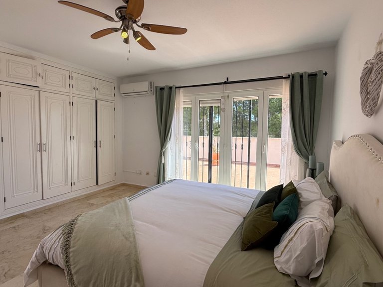 Villa for Sale in Inland Orihuela, Alicante 24