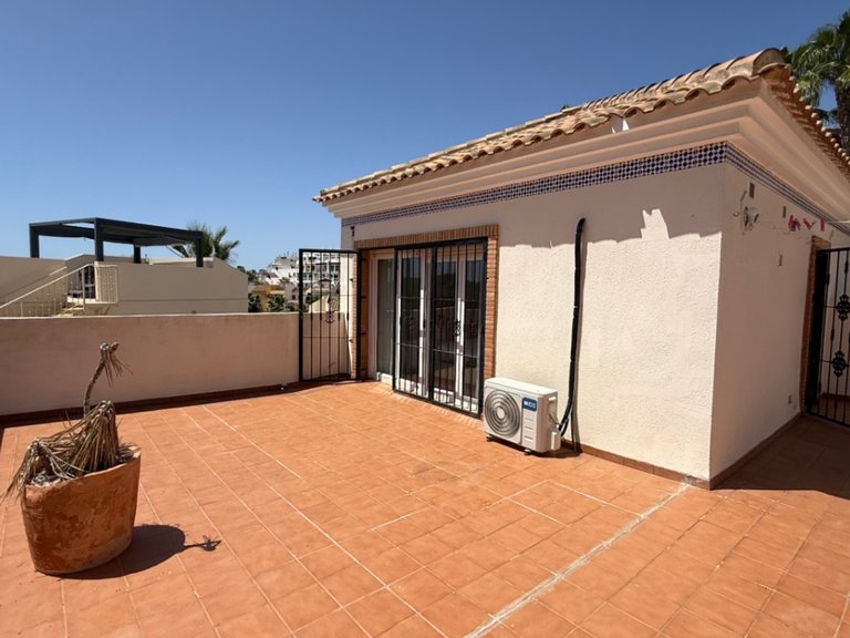 Villa for Sale in Inland Orihuela, Alicante 31
