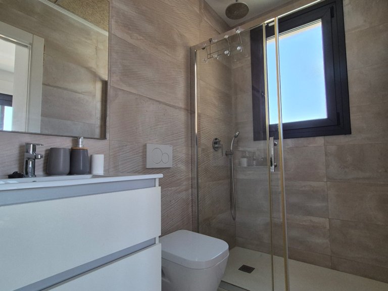 Villa for Sale in Costa Blanca Torrevieja, Alicante 28