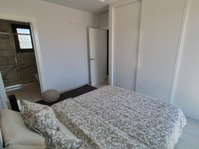 Villa for Sale in Costa Blanca Torrevieja, Alicante 36
