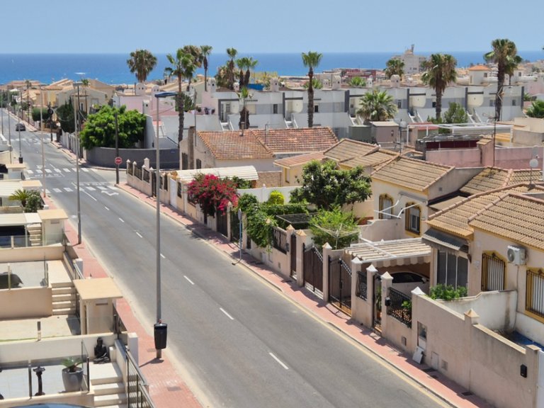 Villa for Sale in Costa Blanca Torrevieja, Alicante 43