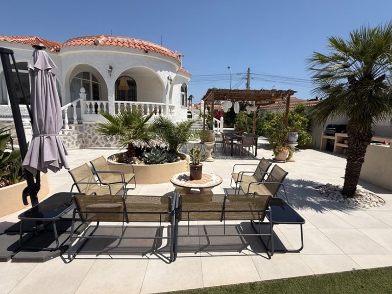 Villa for Sale in Costa Blanca Torrevieja, Alicante 45