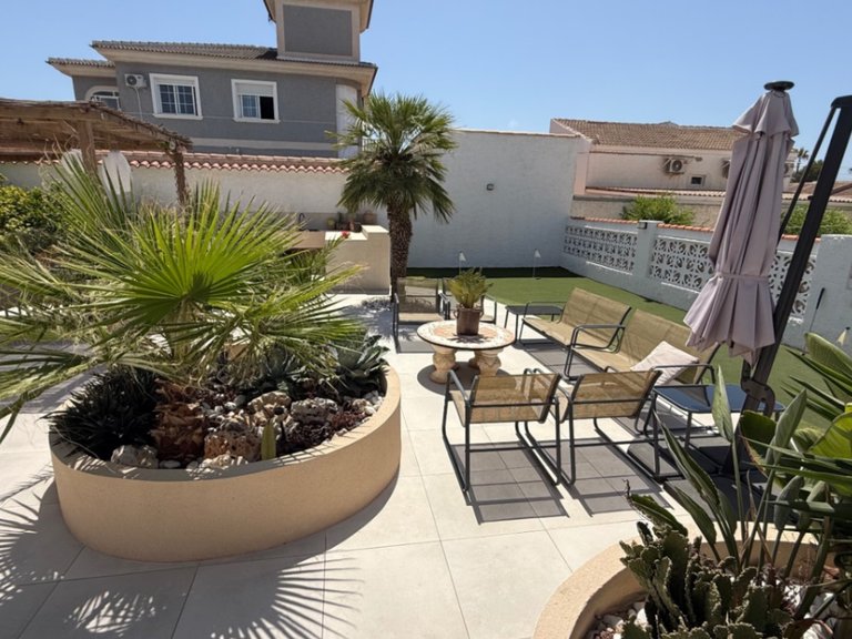 Villa for Sale in Costa Blanca Torrevieja, Alicante 48