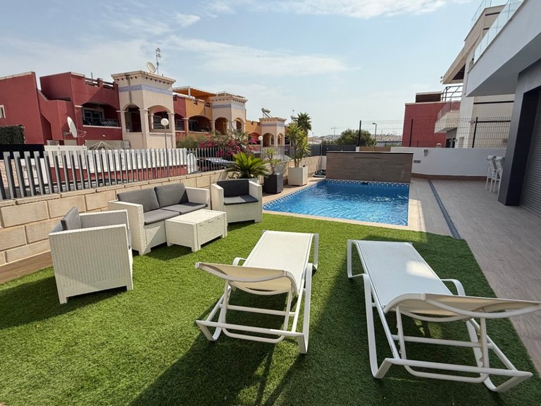 Villa for Sale in Inland Orihuela, Alicante 32