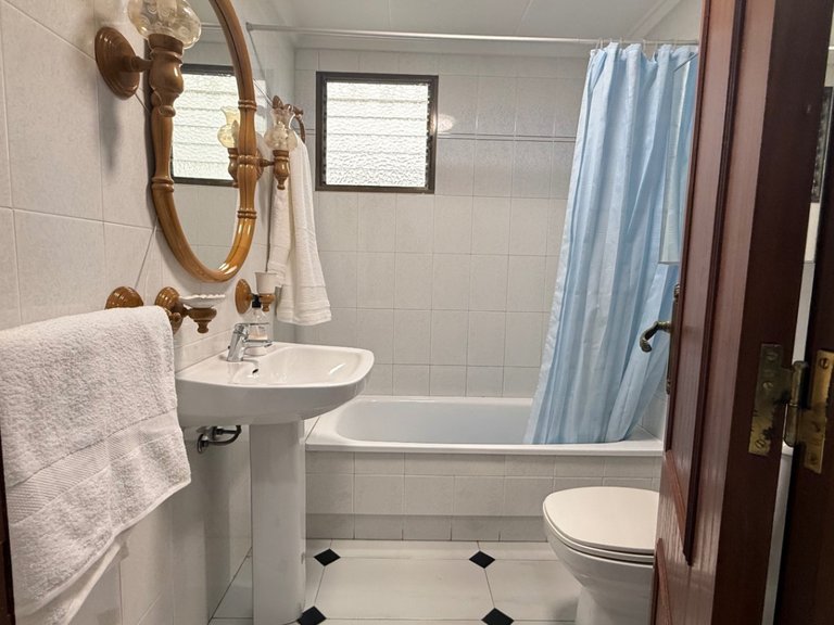 Apartment for Sale in Costa Blanca Torrevieja, Alicante 12