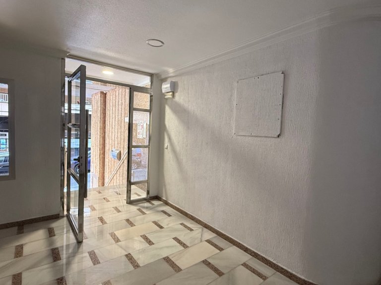 Apartment for Sale in Costa Blanca Torrevieja, Alicante 30