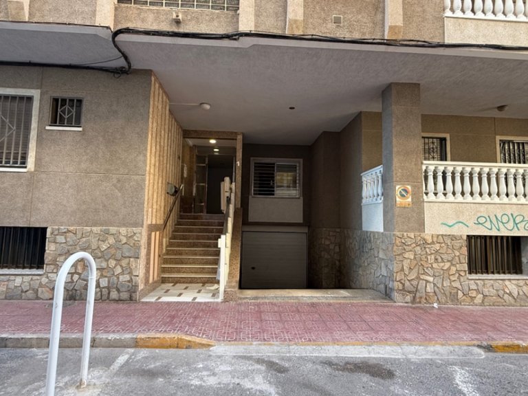 Apartment for Sale in Costa Blanca Torrevieja, Alicante 34