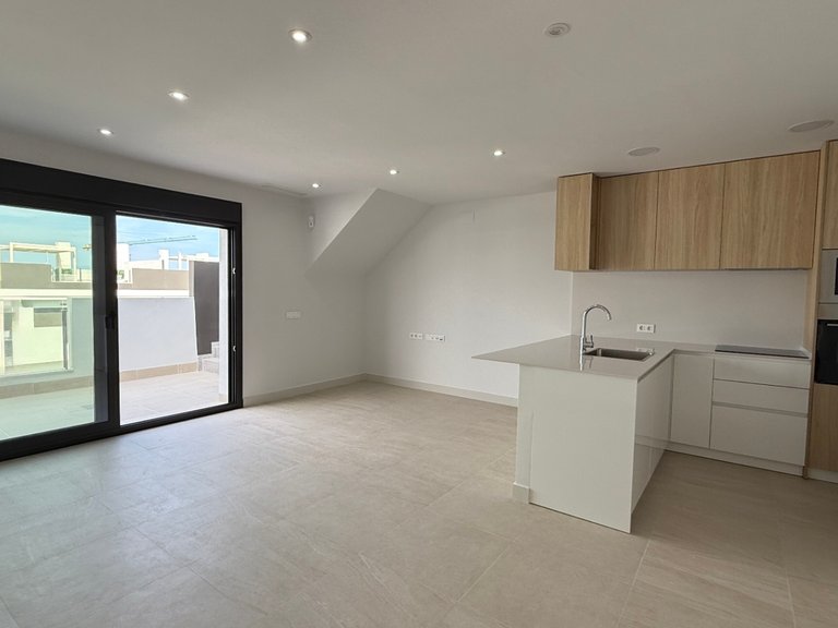 Apartment for Sale in Costa Blanca Torrevieja, Alicante 1