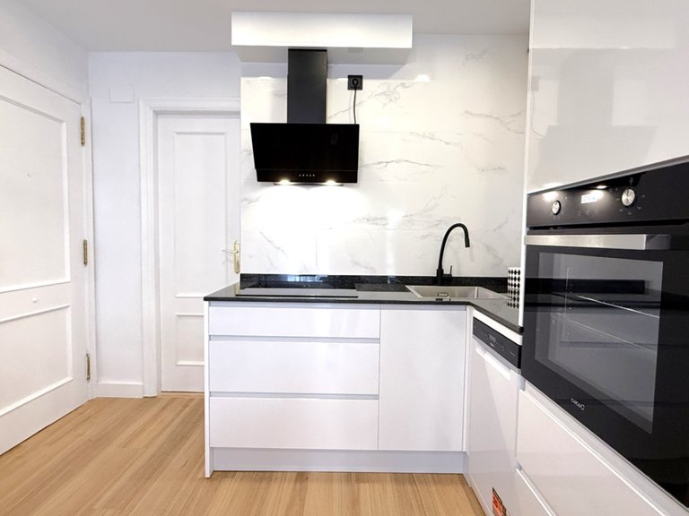 Apartment for Sale in Torrevieja, Alicante 6