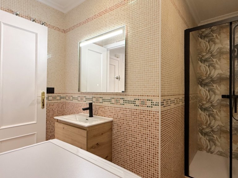 Apartment for Sale in Torrevieja, Alicante 23